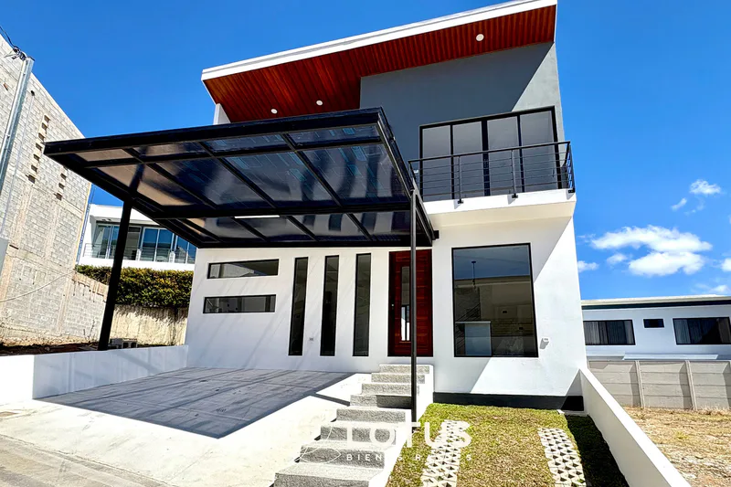 Casa en Venta en Condominio Distrito San Juan, Tres Ríos — 3 hab., para estrenar, Cód. AJ032