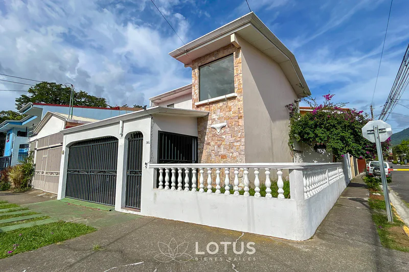 Casa en Venta, Residencial Omega, Tres Ríos — 3 hab., Cód. AJ084