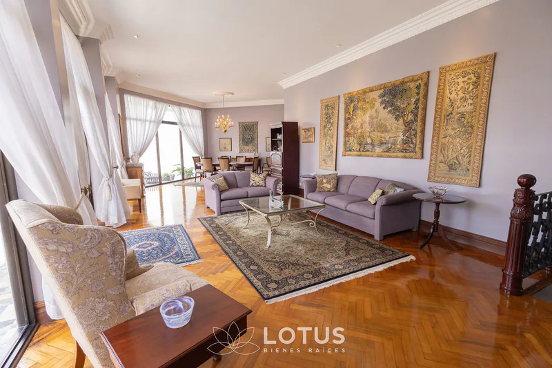Casa en Venta en Condominio Antea, Barrio Dent — 3 hab., Cód. AJ088