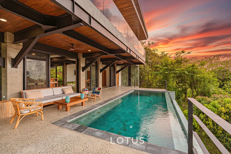 Casa Las Brisas, Bahía Ballena, Uvita, Osa — Casa Playa Cód. AJ078